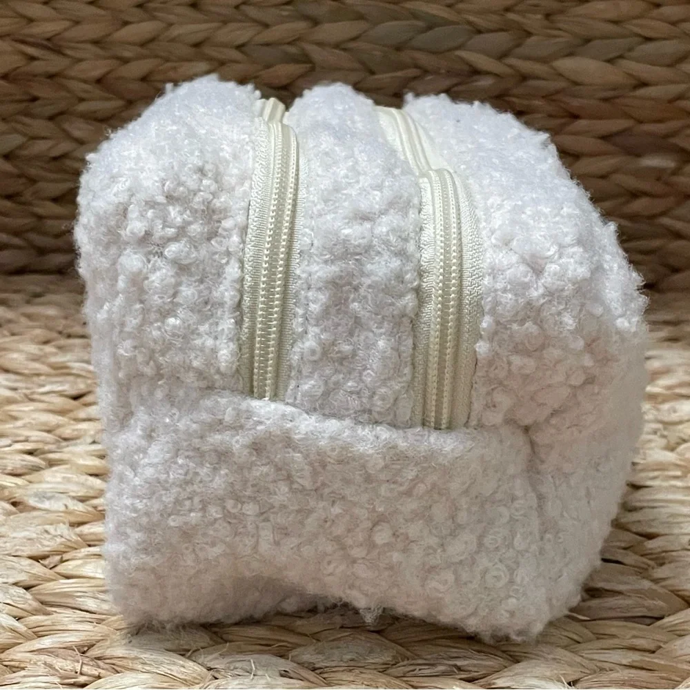 Birkenstock Fluffy / Teddy Cosmetic‎ Bag Cream